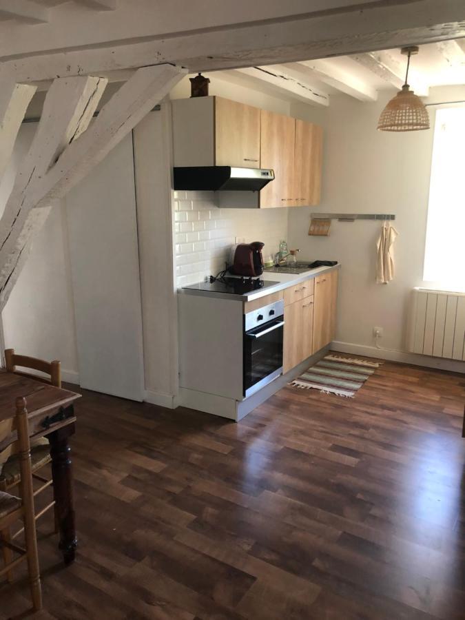 Le Grand Appartement - 90m2- 2 chb , 1 mezzanine - 6pers Romorantin-Lanthenay Exterior foto